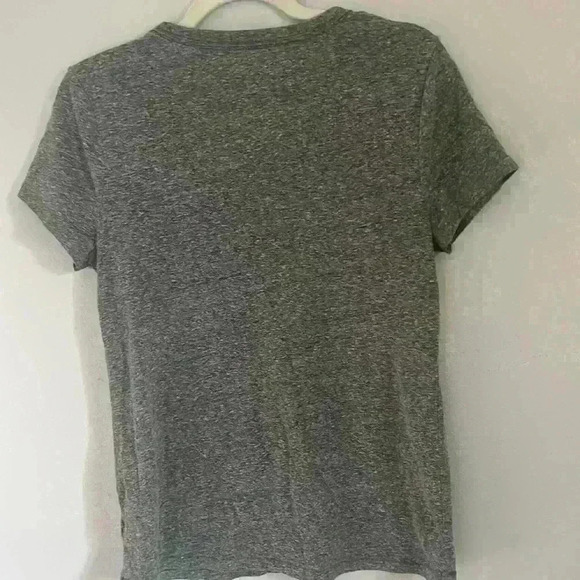 Women’s Universal Thread Tee Size Small - Picture 2 of 3